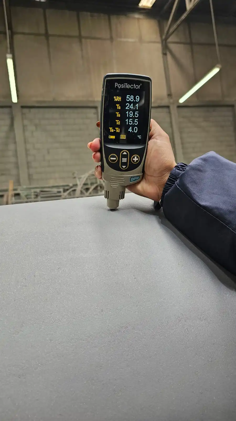 Vista detallada del acabado final del aislamiento térmico